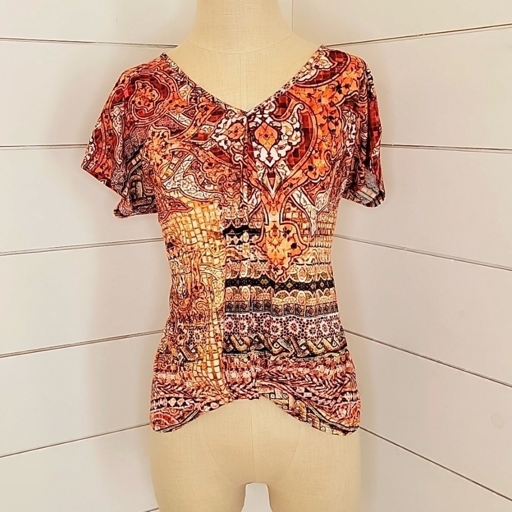 FRENCH BLUE medium petite orange red white with rhinestones bohemian tee shirt